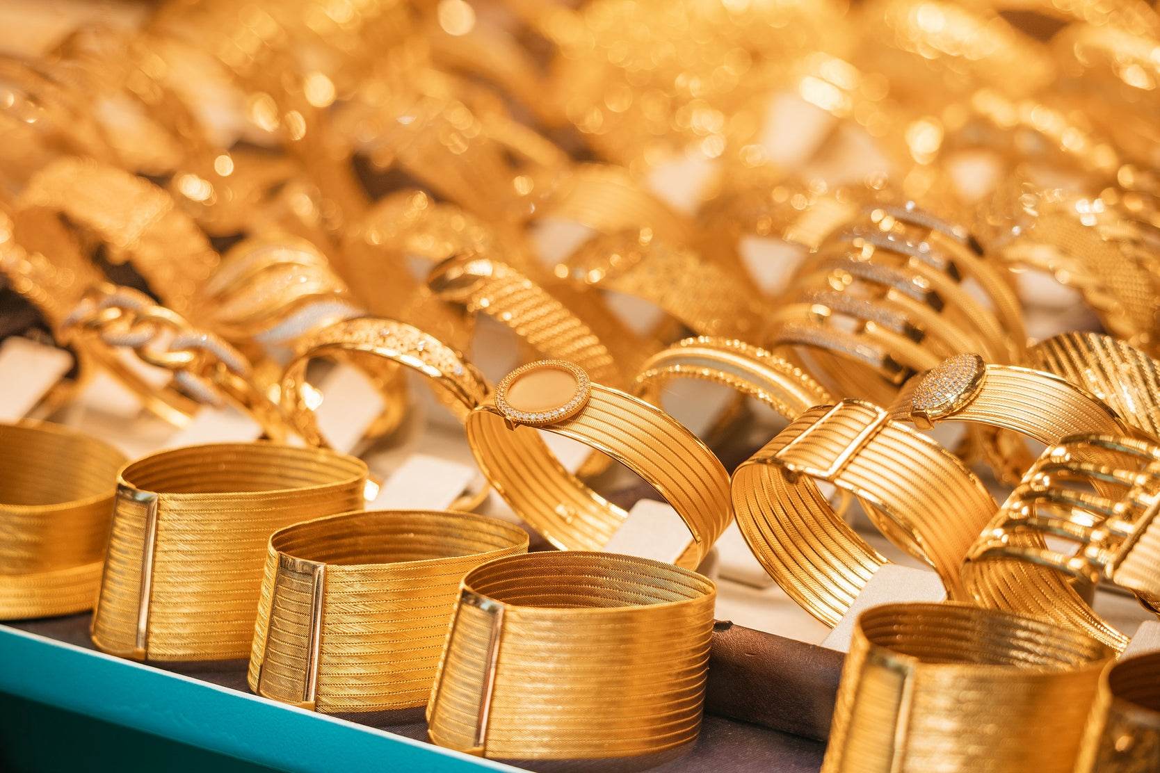 Rings of Gold Wall Art - beink online art store